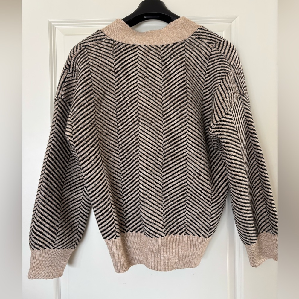 OAK + FORT Herringbone Brown Cardigan Sweater Sz small - Picture 5 of 13